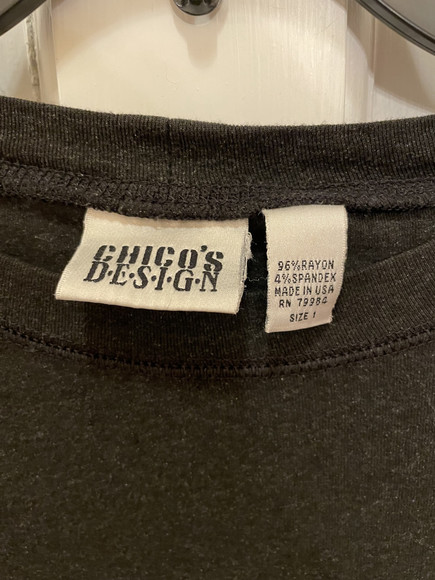 Chico’s Design Women’s Shirt Size 1 - Picture 3 of 3